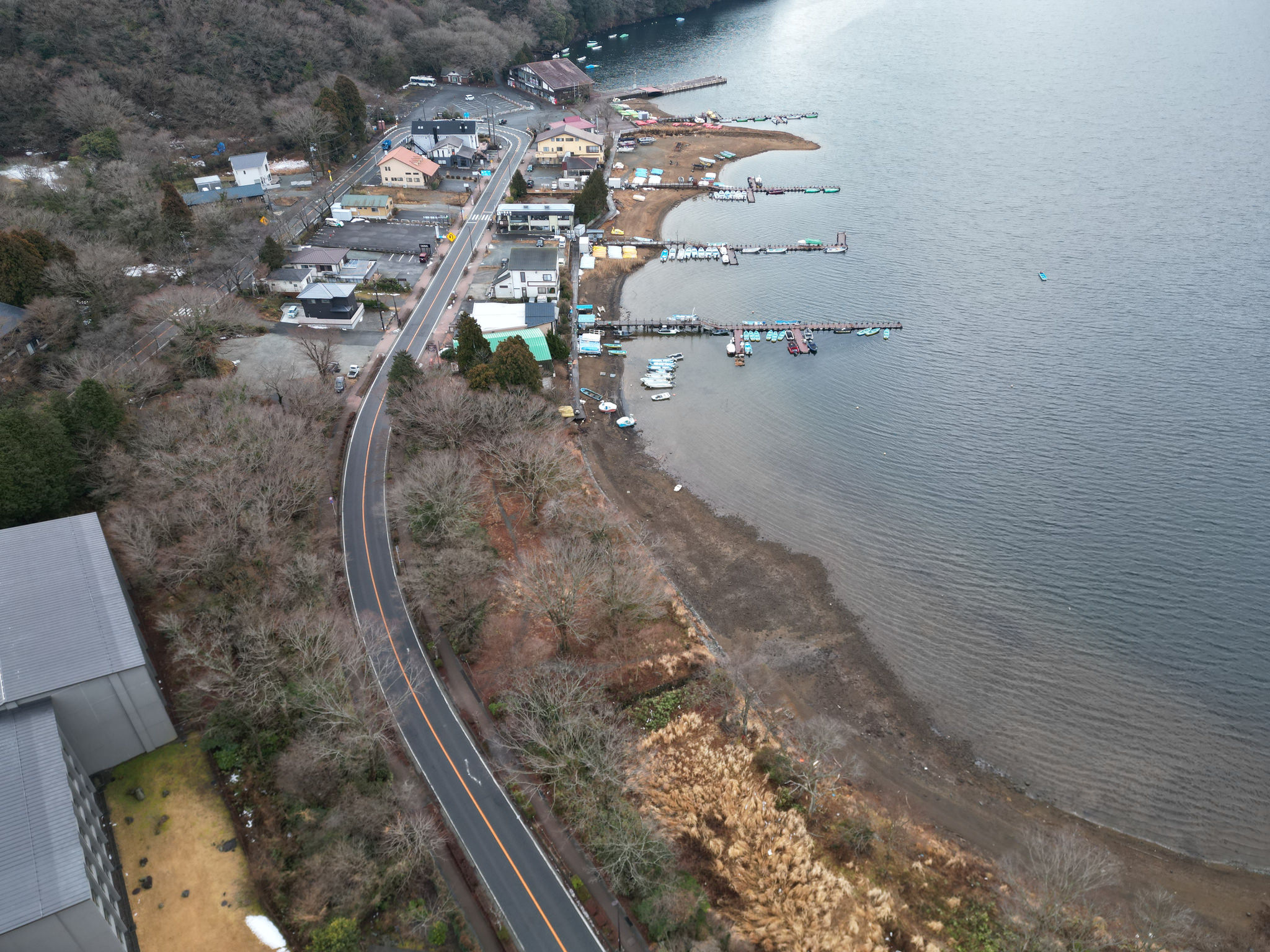 湖畔道路與蘆之湖空拍