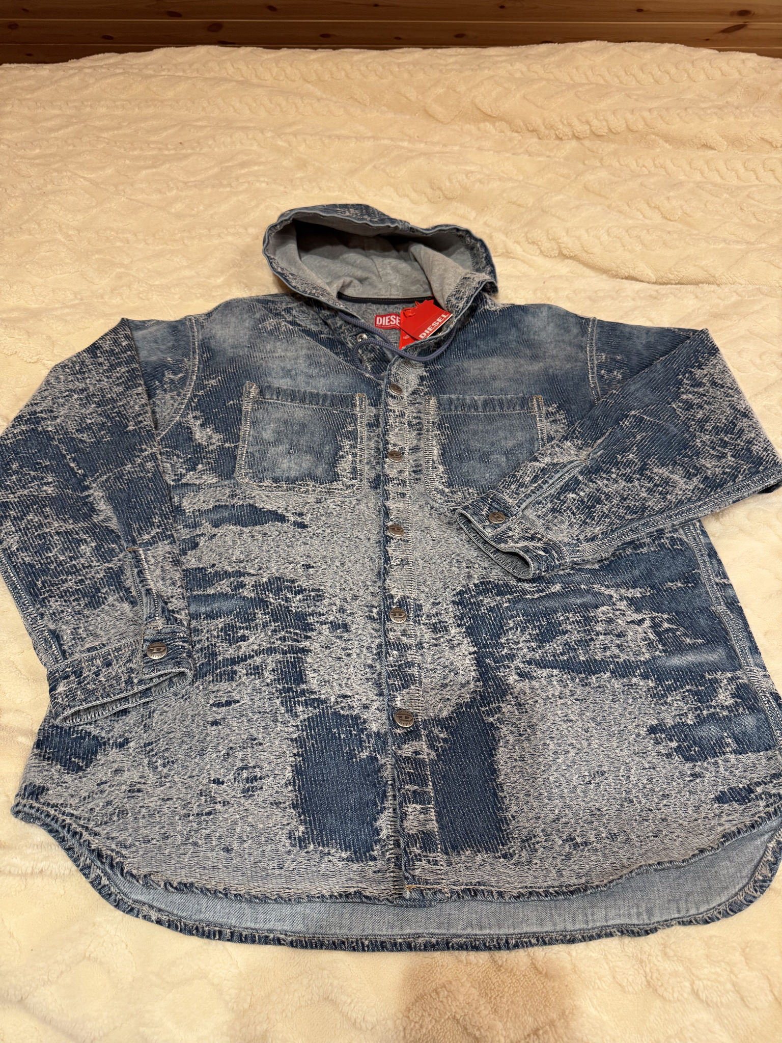 DIESEL 牛仔外套平鋪