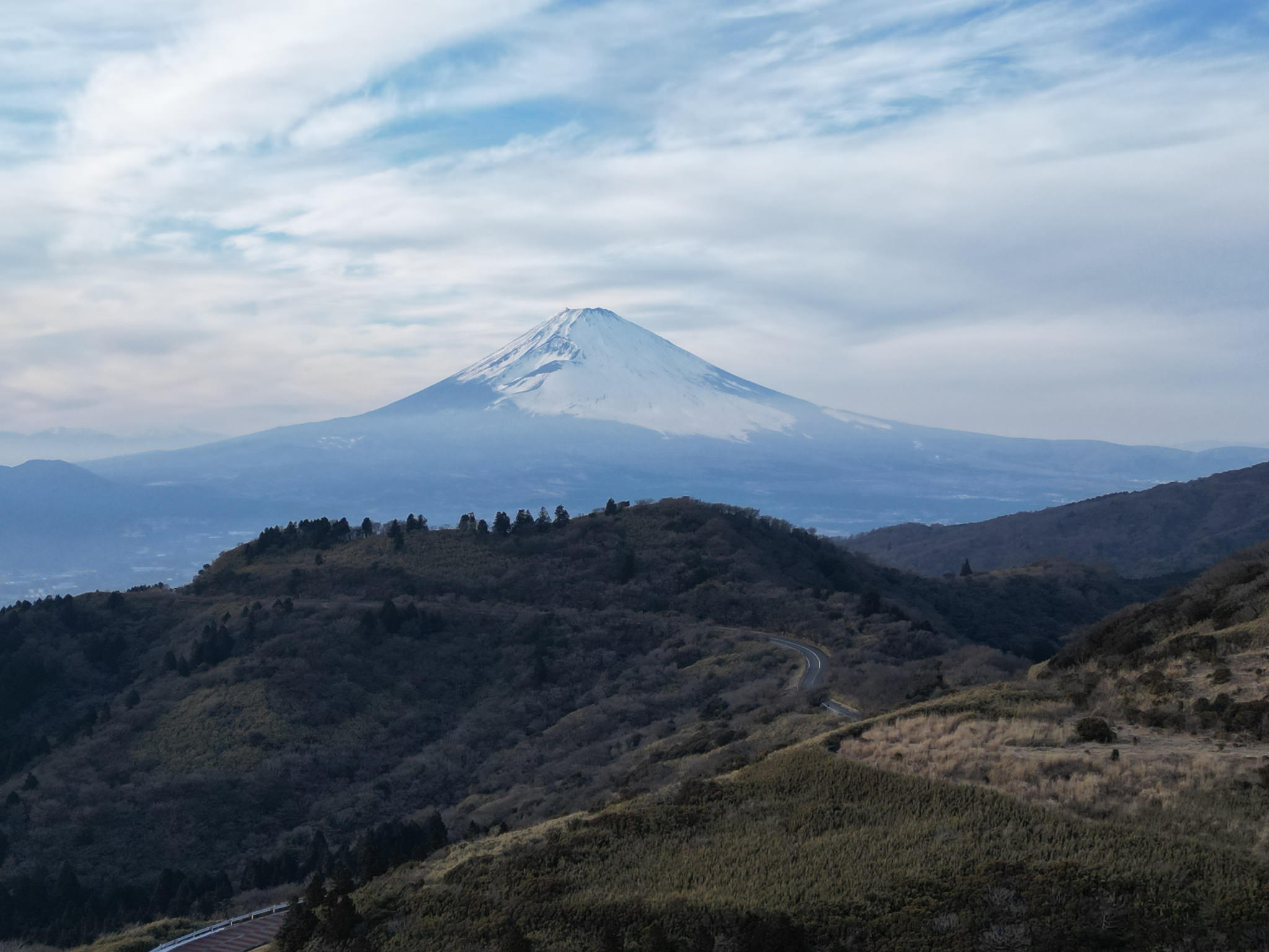 箱根山區遠望富士山景