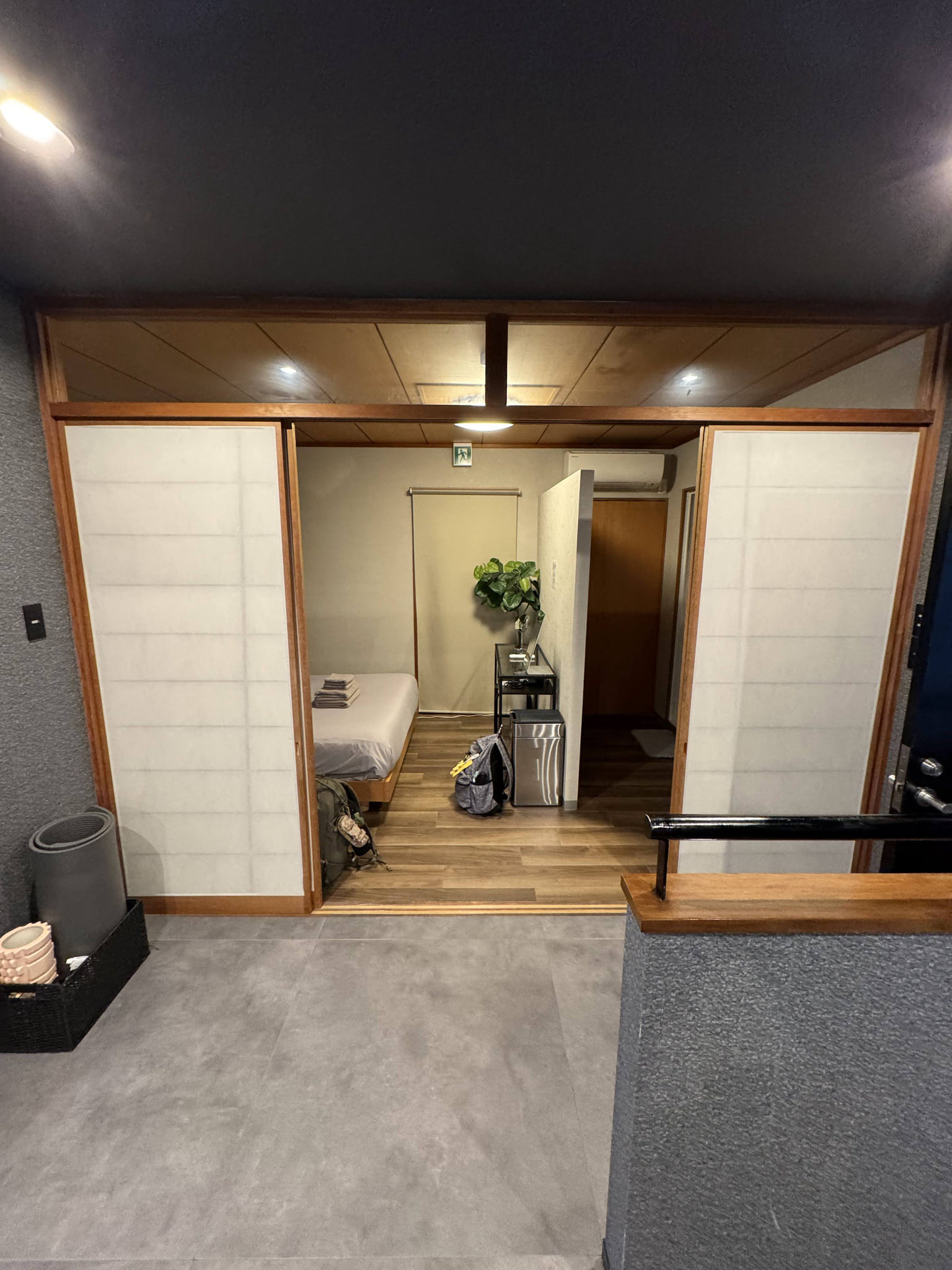 大久保住宿玄關入口