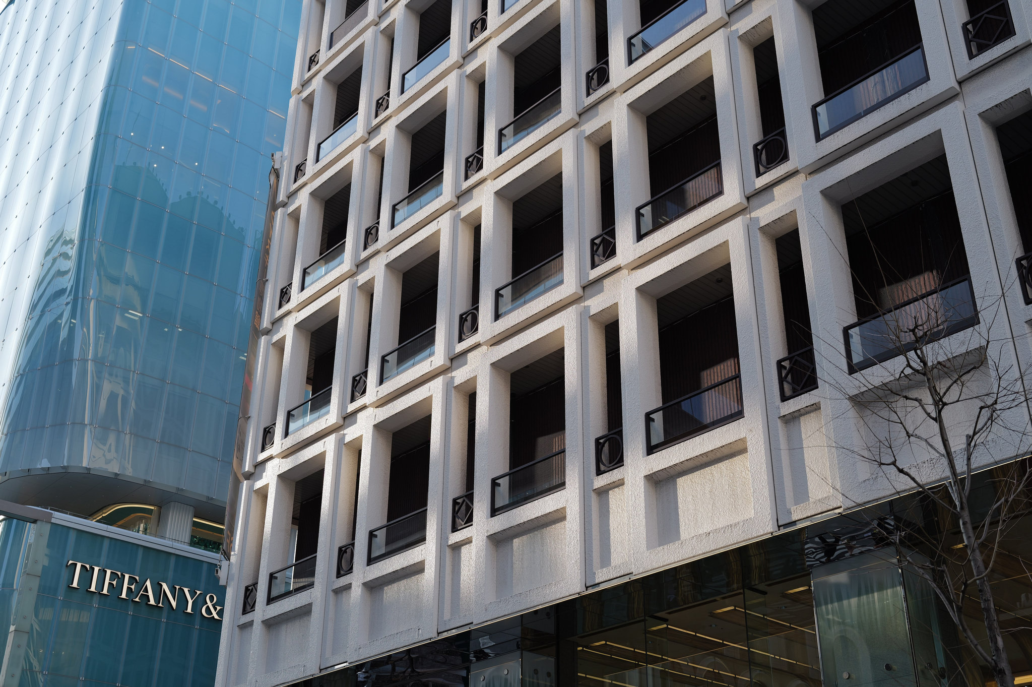 Tiffany 與銀座建築立面