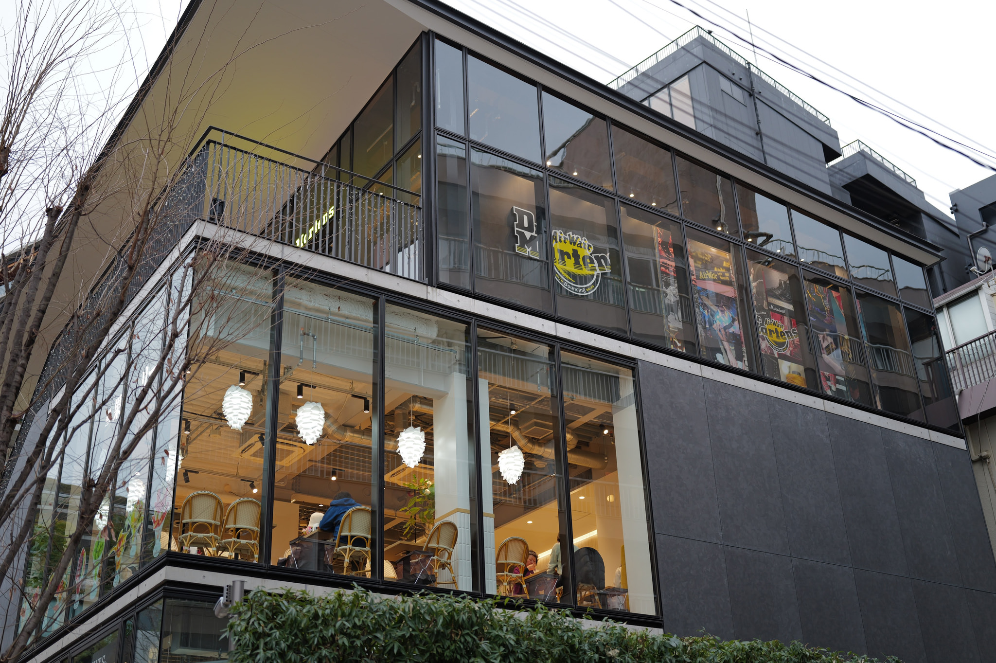 竹下通動物咖啡廳街邊店面